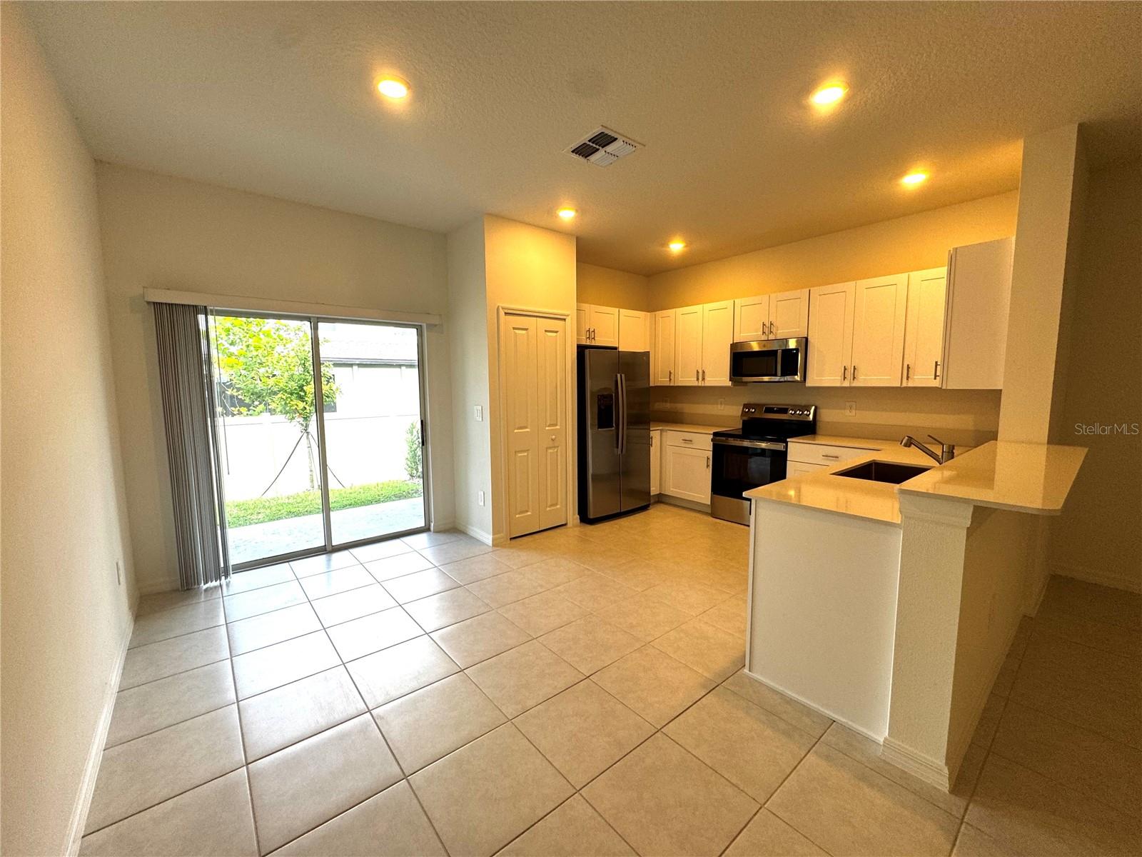 10149 TRUMPET HONEYSUCKLE WAY, San Antonio, FL 33576