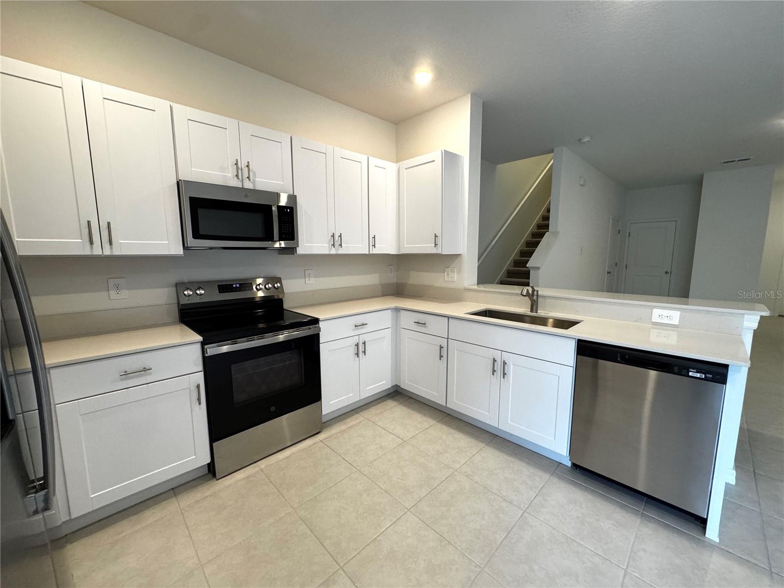 10149 TRUMPET HONEYSUCKLE WAY, San Antonio, FL 33576