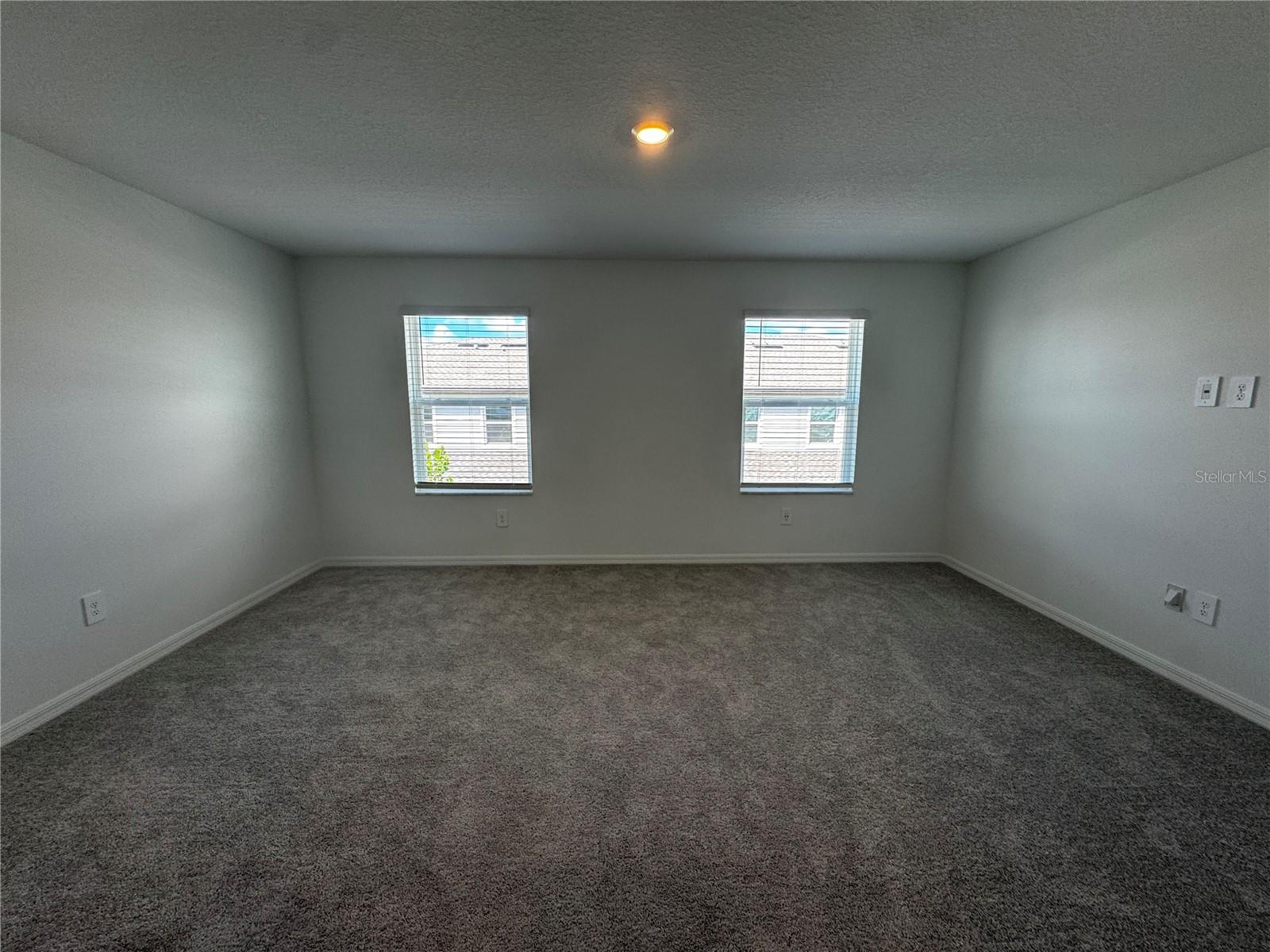 10149 TRUMPET HONEYSUCKLE WAY, San Antonio, FL 33576