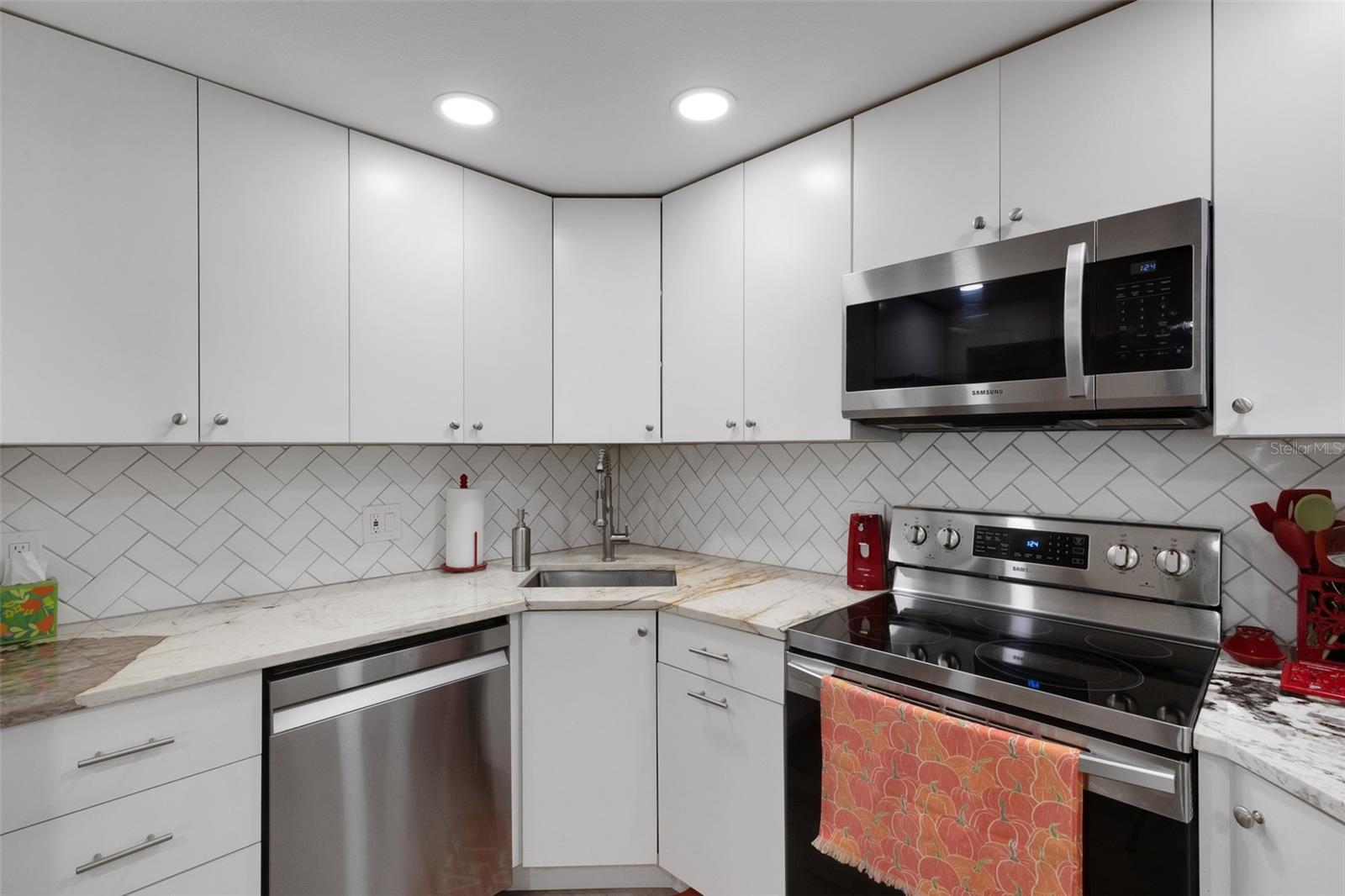 Island Kitchen