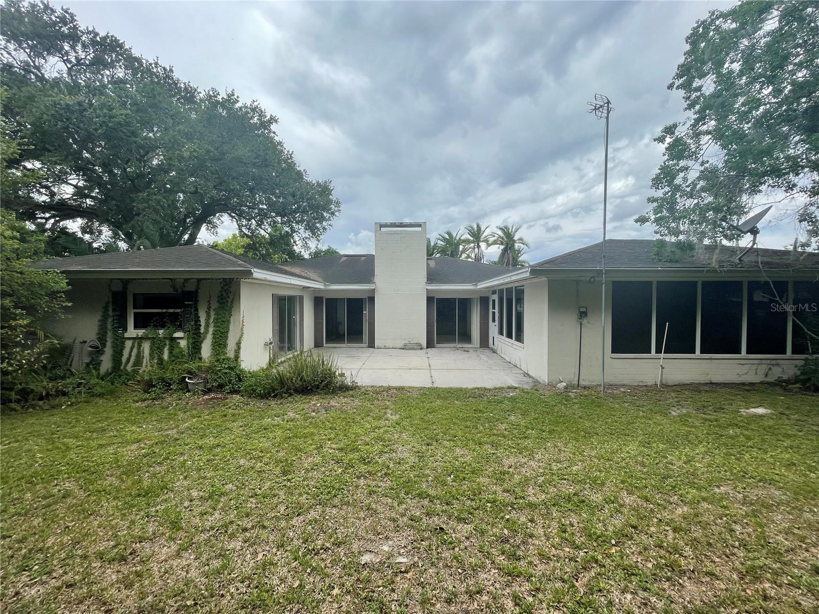 225 LAKE HOLLINGSWORTH DRIVE, Lakeland, FL 33803