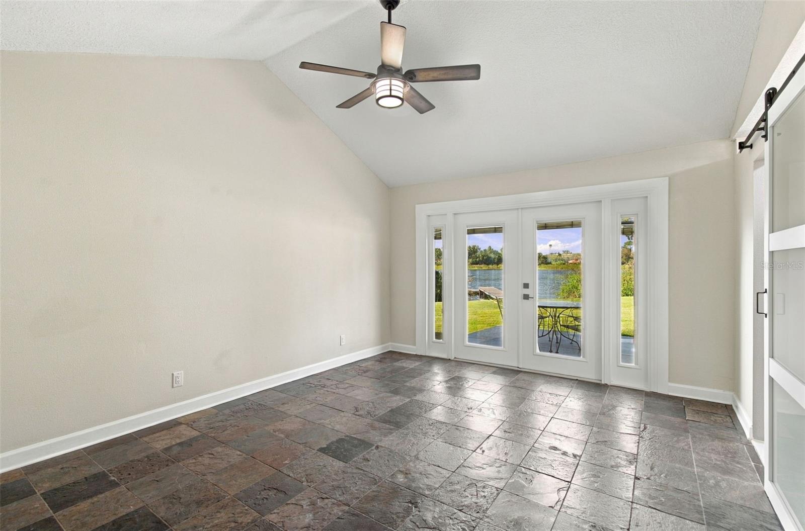 3021 W SITKA STREET, Tampa, FL 33614