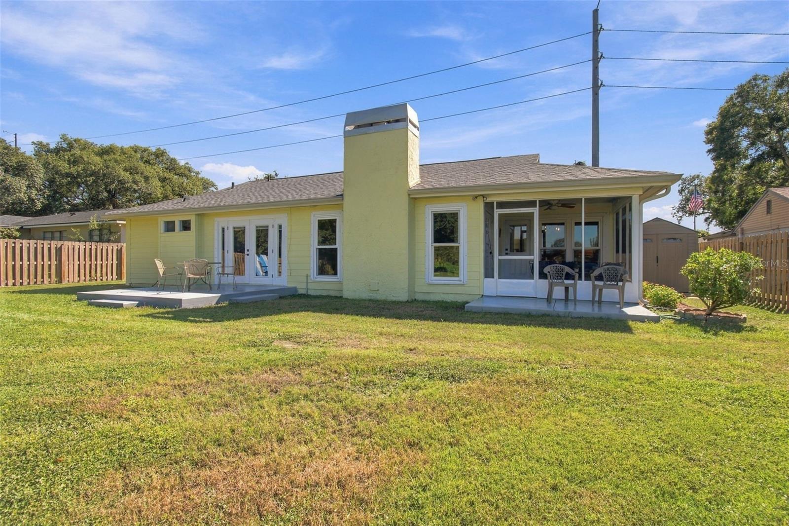 3021 W SITKA STREET, Tampa, FL 33614