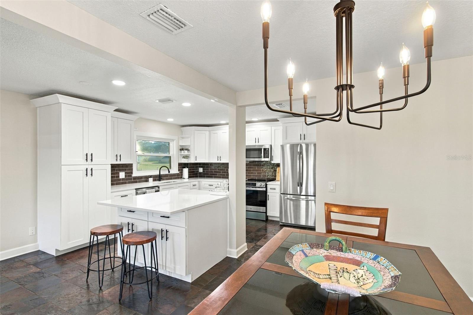 3021 W SITKA STREET, Tampa, FL 33614