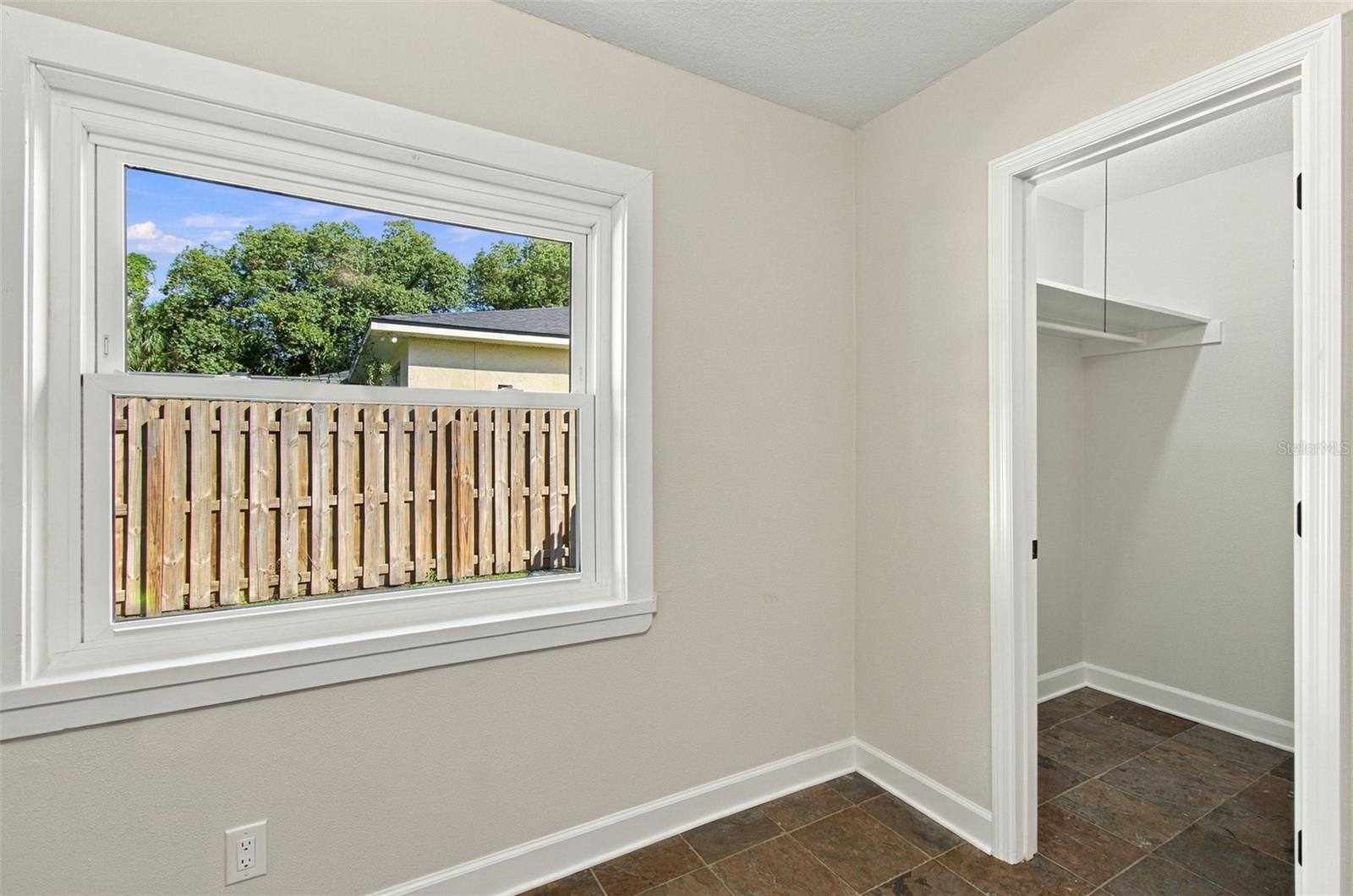 3021 W SITKA STREET, Tampa, FL 33614