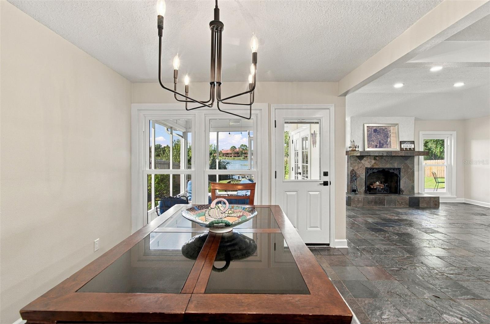 3021 W SITKA STREET, Tampa, FL 33614