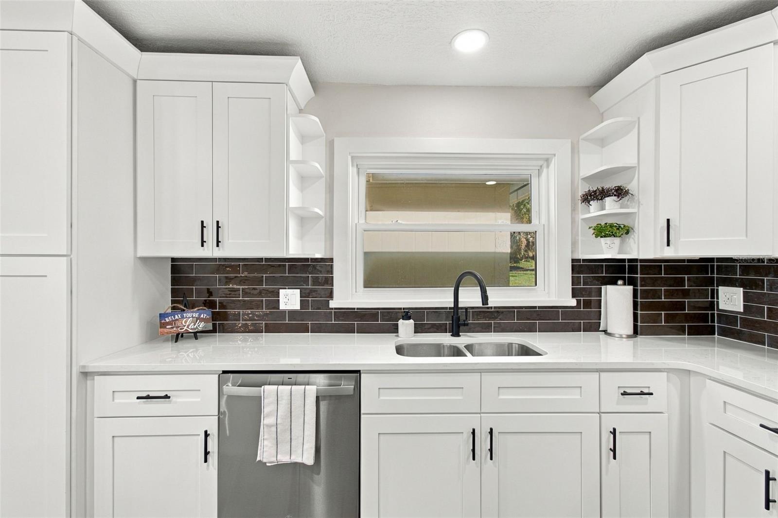 3021 W SITKA STREET, Tampa, FL 33614