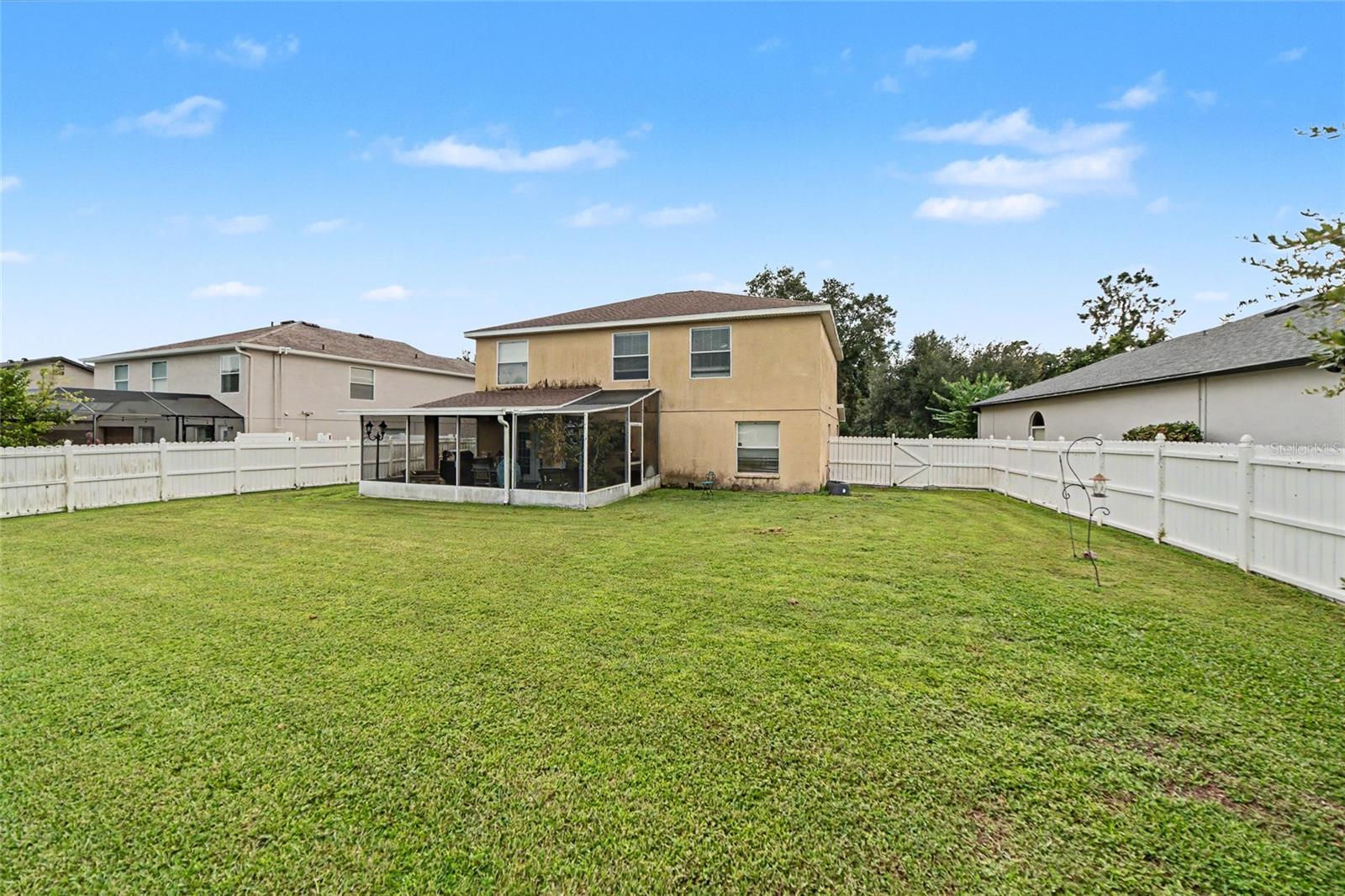 15110 HERONGLEN DRIVE, Lithia, FL 33547