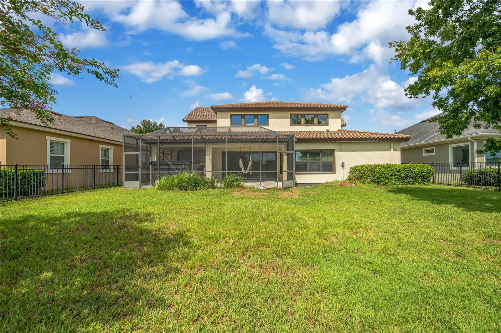 5830 WATERCOLOR DRIVE, Lithia, FL 33547