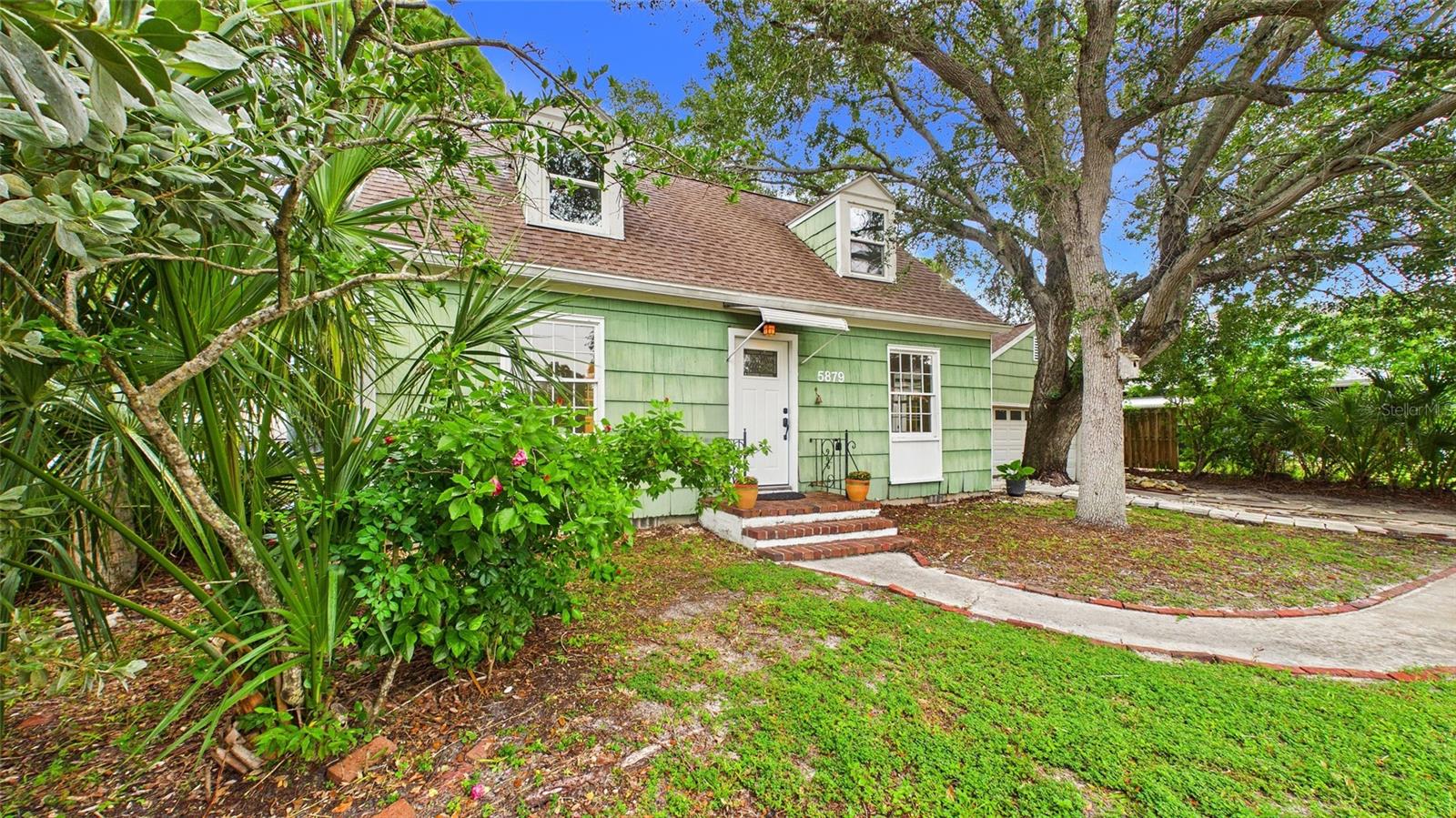 5879 27TH AVENUE S, Gulfport, FL 33707 5879 27TH AVENUE S, Gulfport, FL 33707