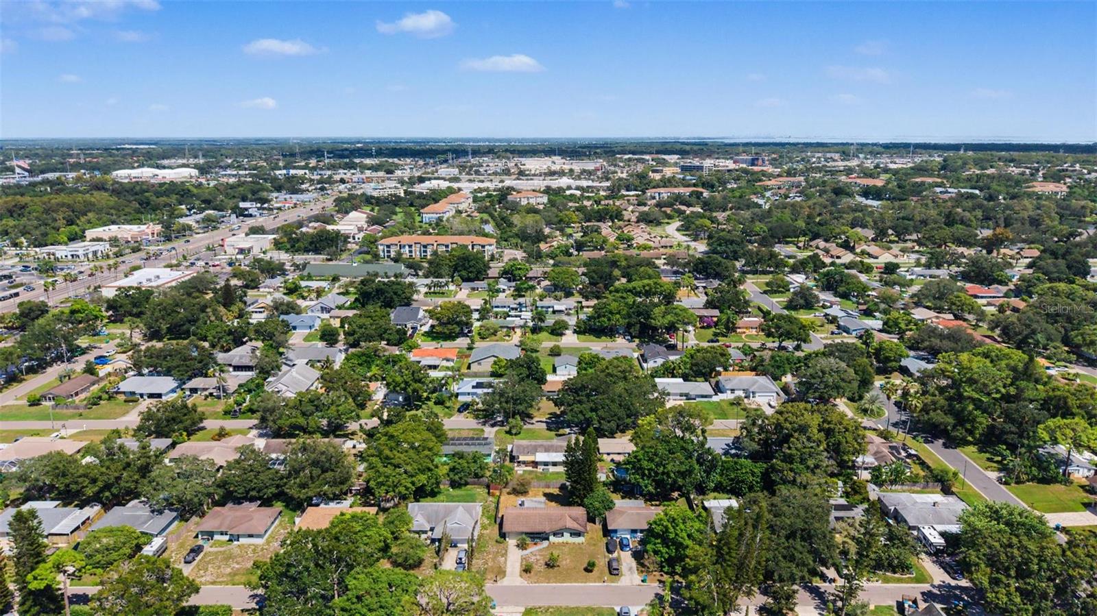 1073 KENWOOD DRIVE, Dunedin, FL 34698