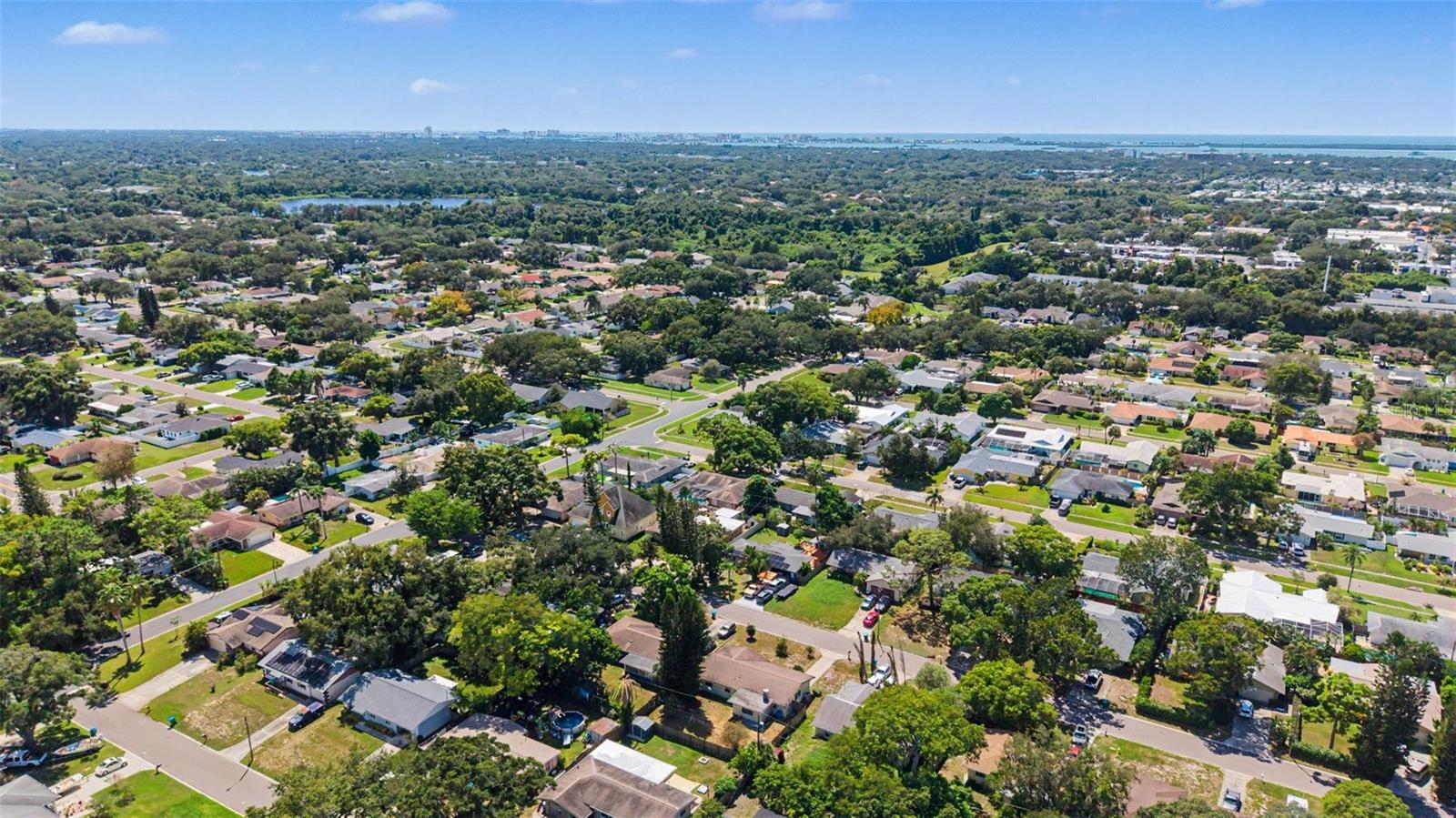 1073 KENWOOD DRIVE, Dunedin, FL 34698