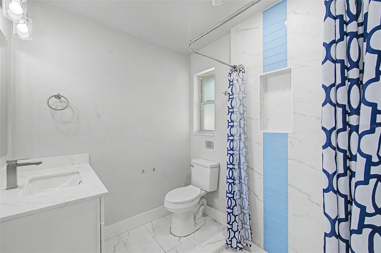 2nd Bathroom