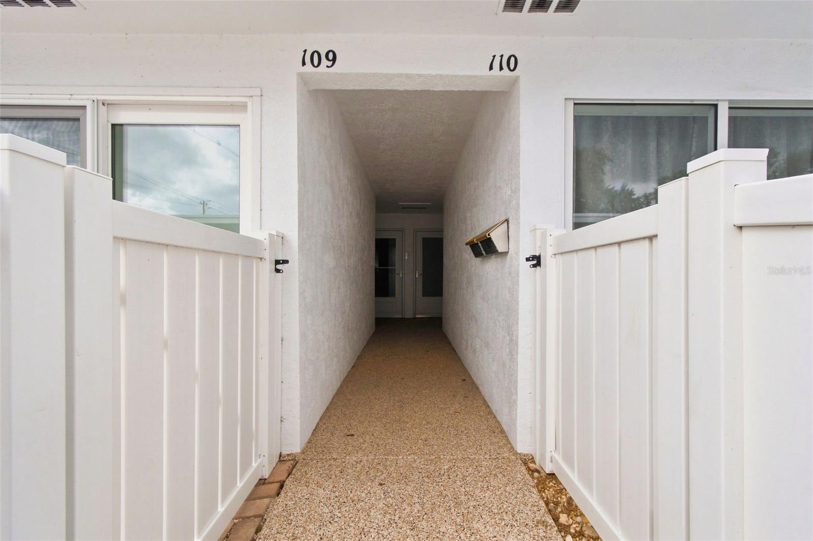 1655 S HIGHLAND AVENUE, #B110, Clearwater, FL 33756
