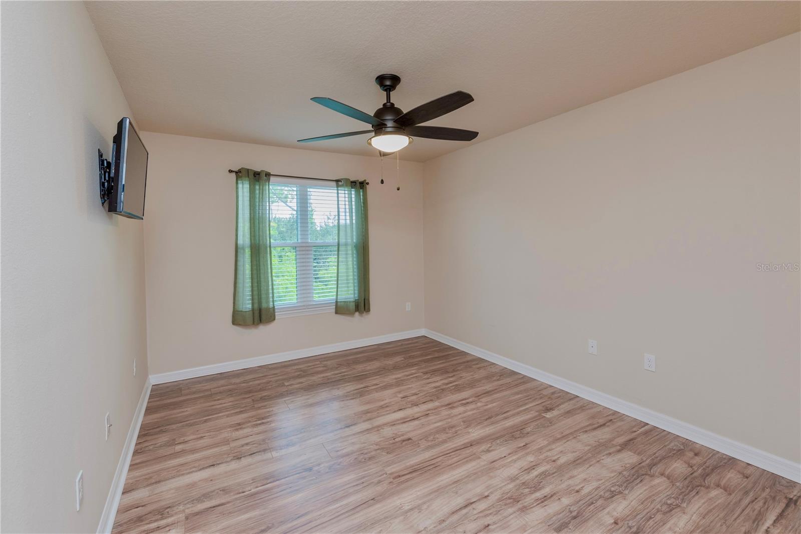 Bedroom 2.