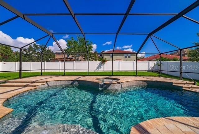 Caged Pool Font View