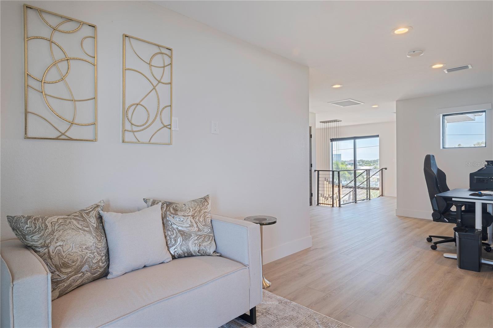 7973 CAUSEWAY BOULEVARD N, St Petersburg, FL 33707
