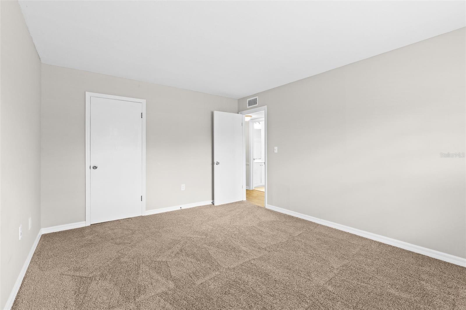 350 79TH AVENUE N, #134, St Petersburg, FL 33702
