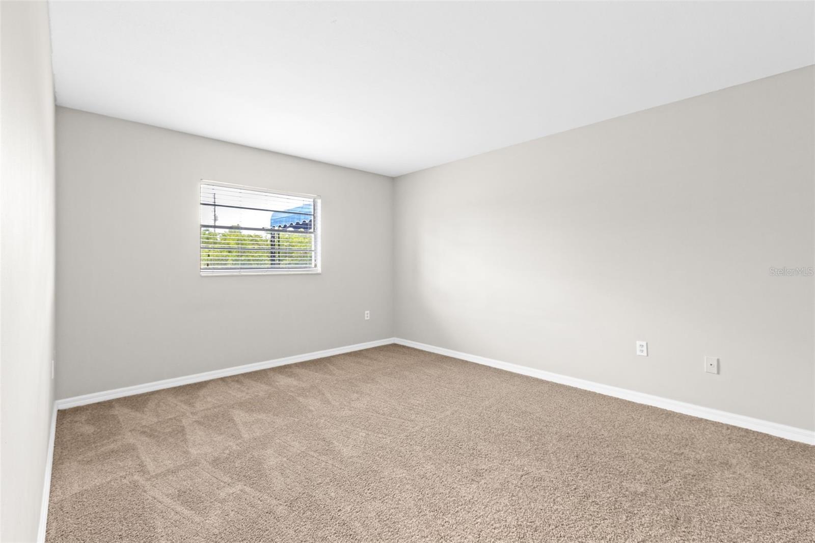 350 79TH AVENUE N, #134, St Petersburg, FL 33702