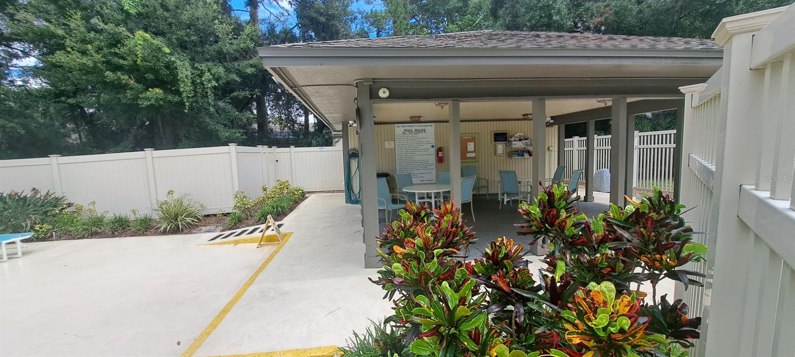 Pool cabana