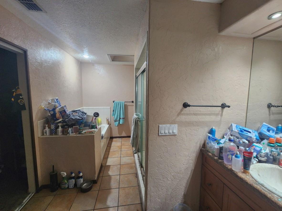 2407 SUMMER HOLLOW DRIVE, Auburndale, FL 33823
