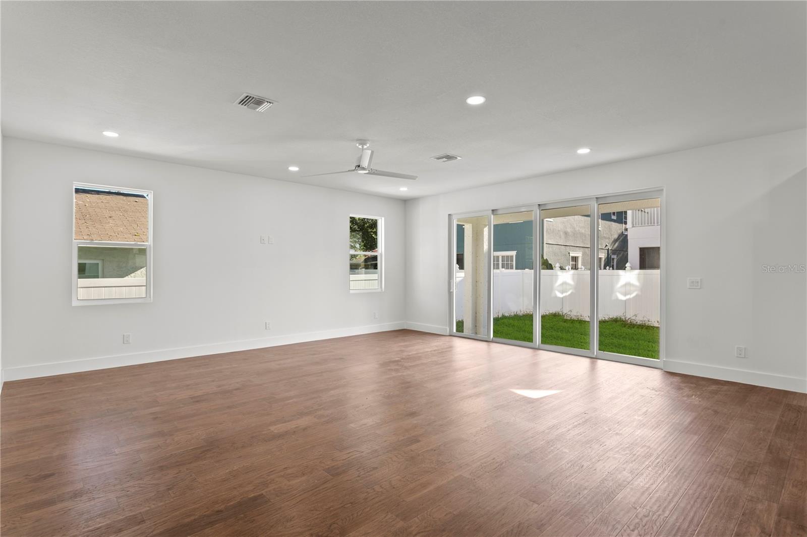 6828 S DESOTO STREET, Tampa, FL 33616