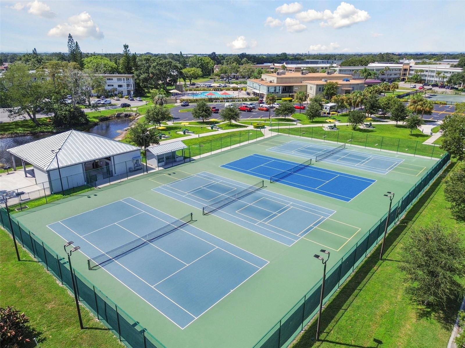 2320 BRISBANE STREET, #44, Clearwater, FL 33763