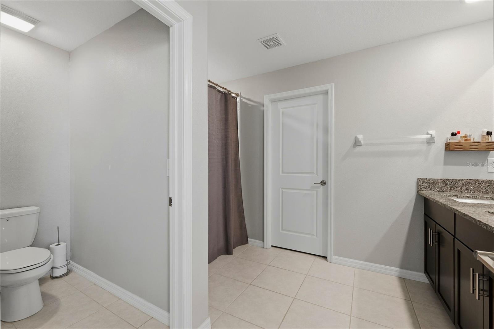 Primary ensuite bathroom