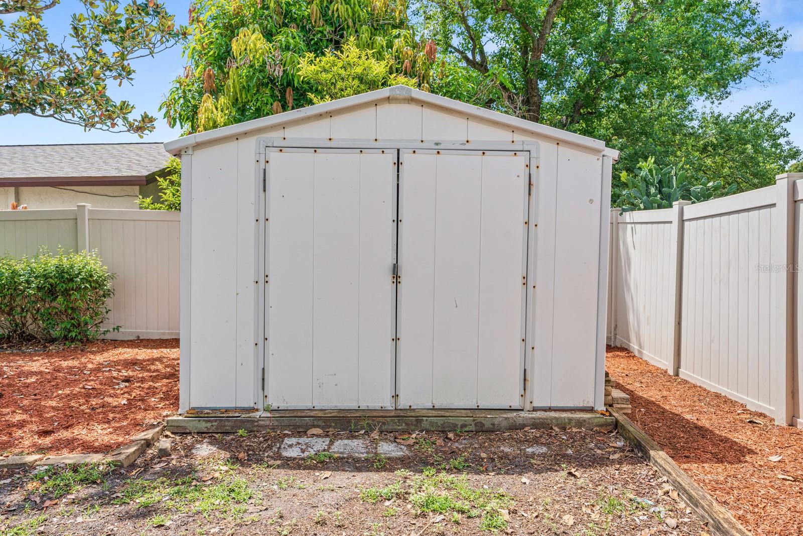 1205 MOHRLAKE DRIVE, Brandon, FL 33511