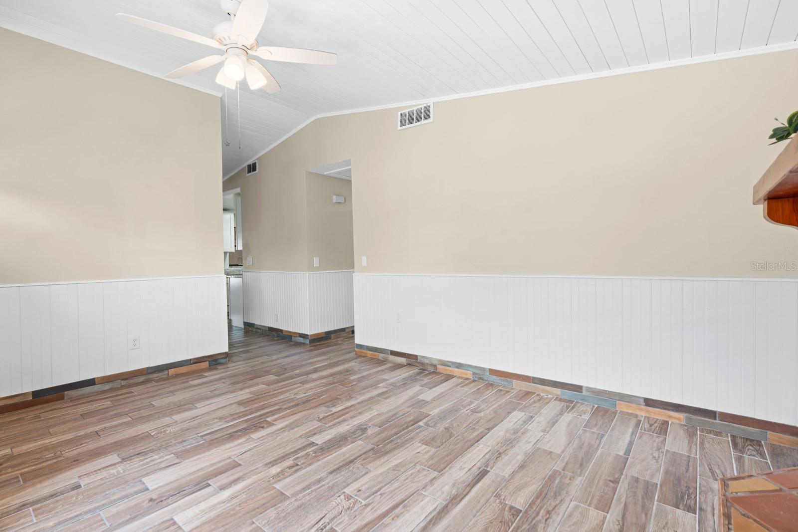 1205 MOHRLAKE DRIVE, Brandon, FL 33511