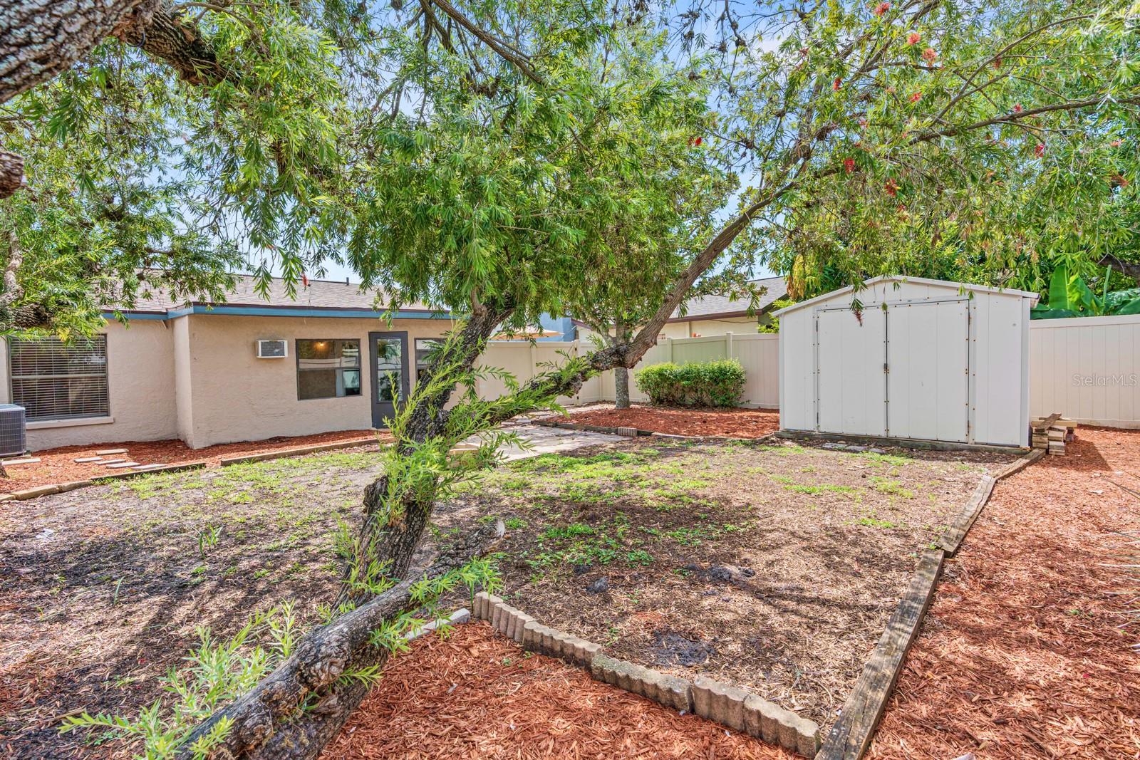 1205 MOHRLAKE DRIVE, Brandon, FL 33511