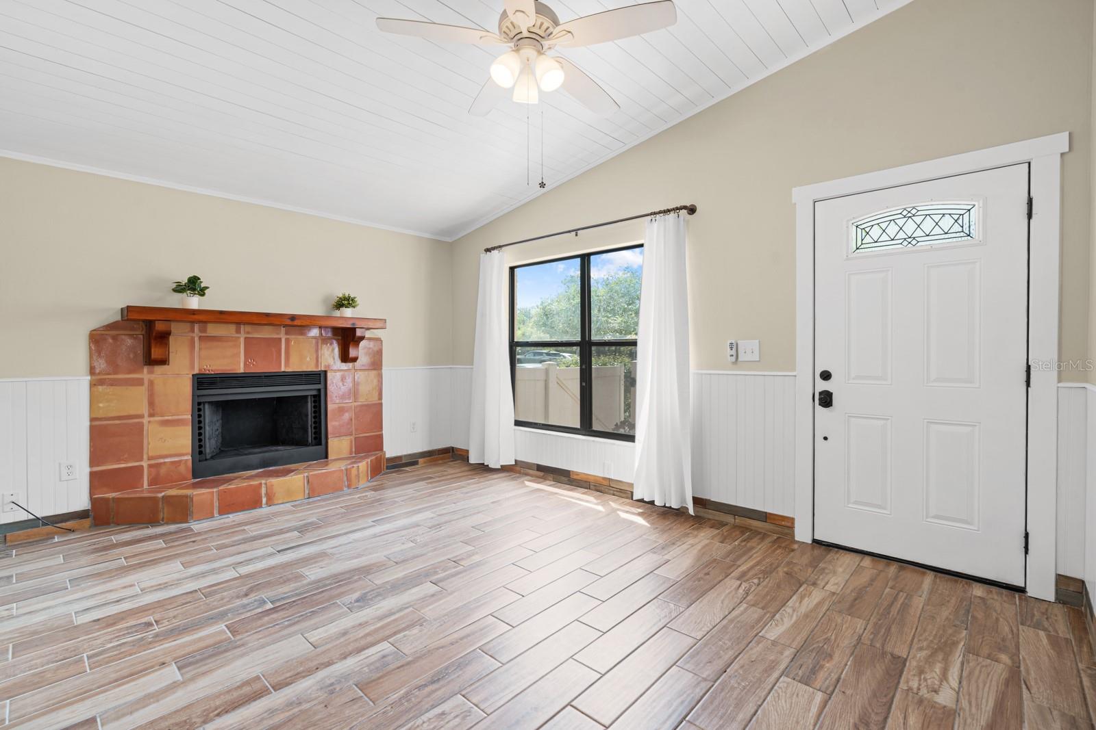 1205 MOHRLAKE DRIVE, Brandon, FL 33511