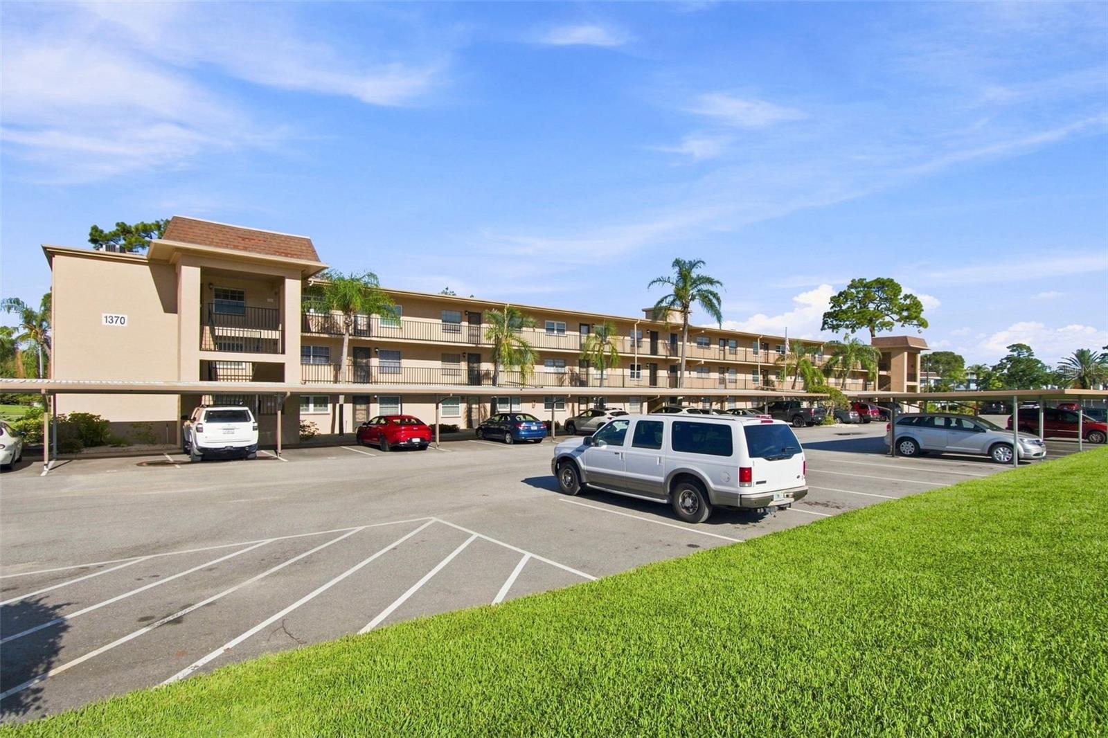 1370 HEATHER RIDGE BOULEVARD, #104, Dunedin, FL 34698