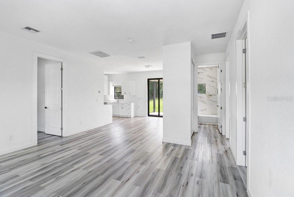 253 HALLMARK AVENUE, Lake Placid, FL 33852