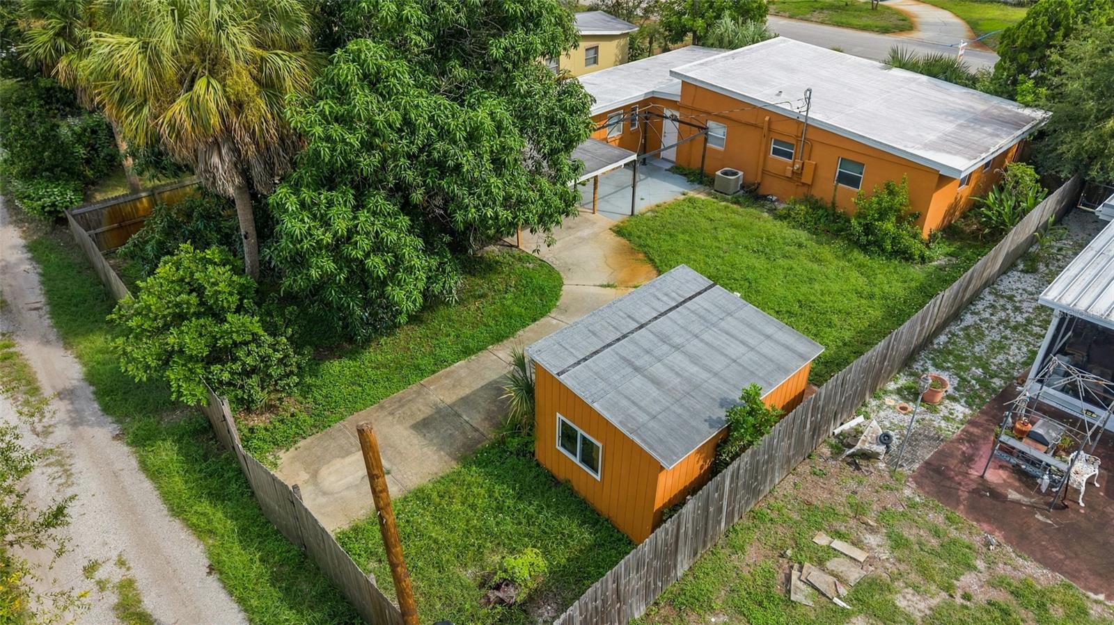 6711 DARTMOUTH AVENUE N, St Petersburg, FL 33710