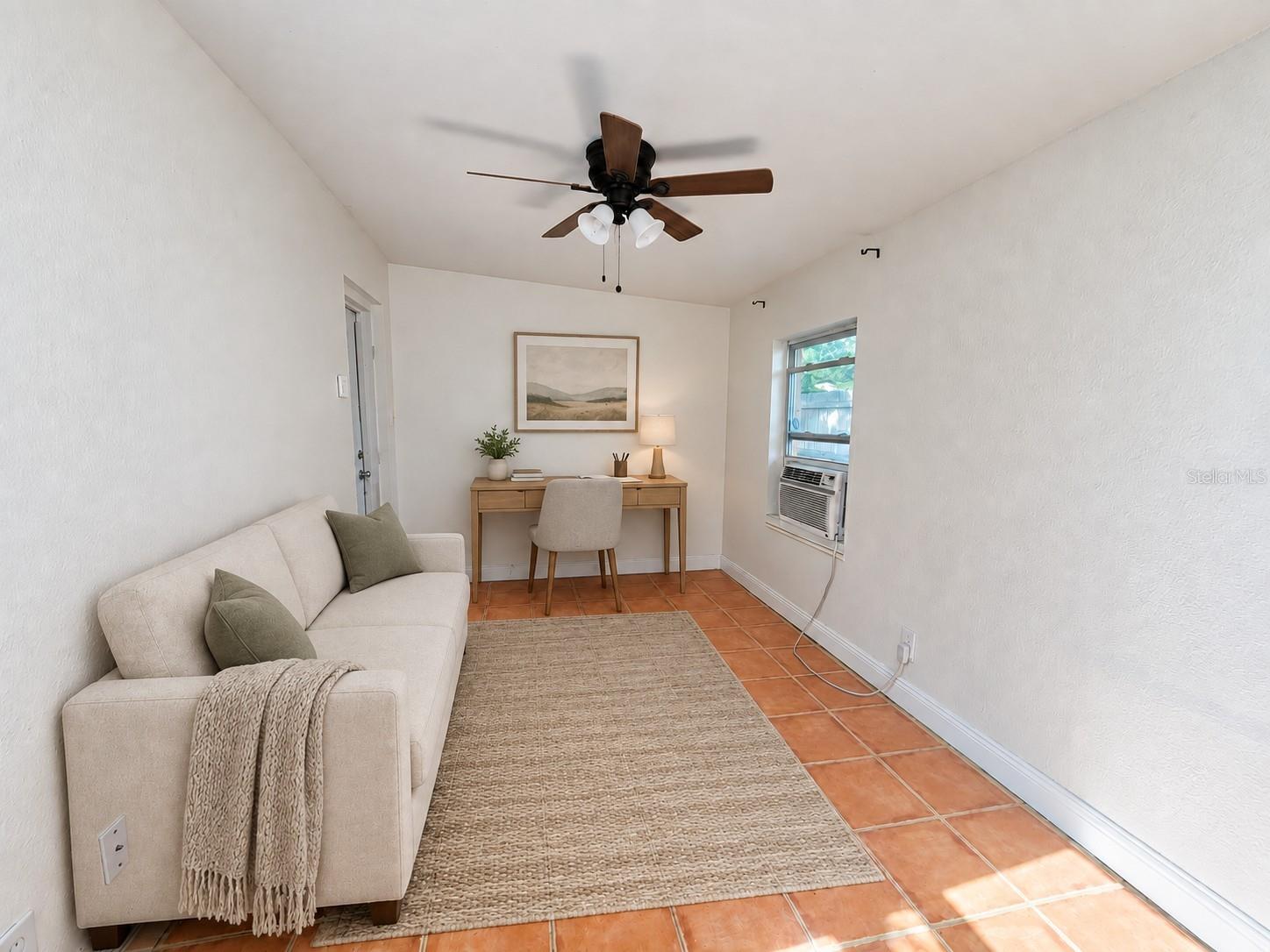 6711 DARTMOUTH AVENUE N, St Petersburg, FL 33710