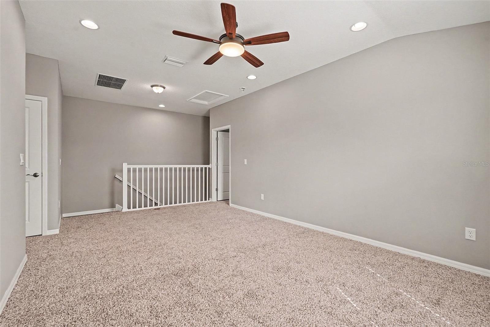 29967 SOUTHWELL LANE, Wesley Chapel, FL 33543
