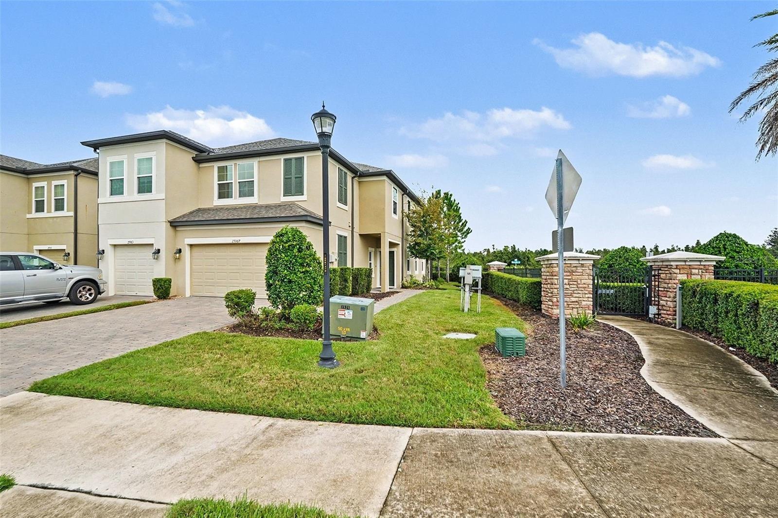 29967 SOUTHWELL LANE, Wesley Chapel, FL 33543