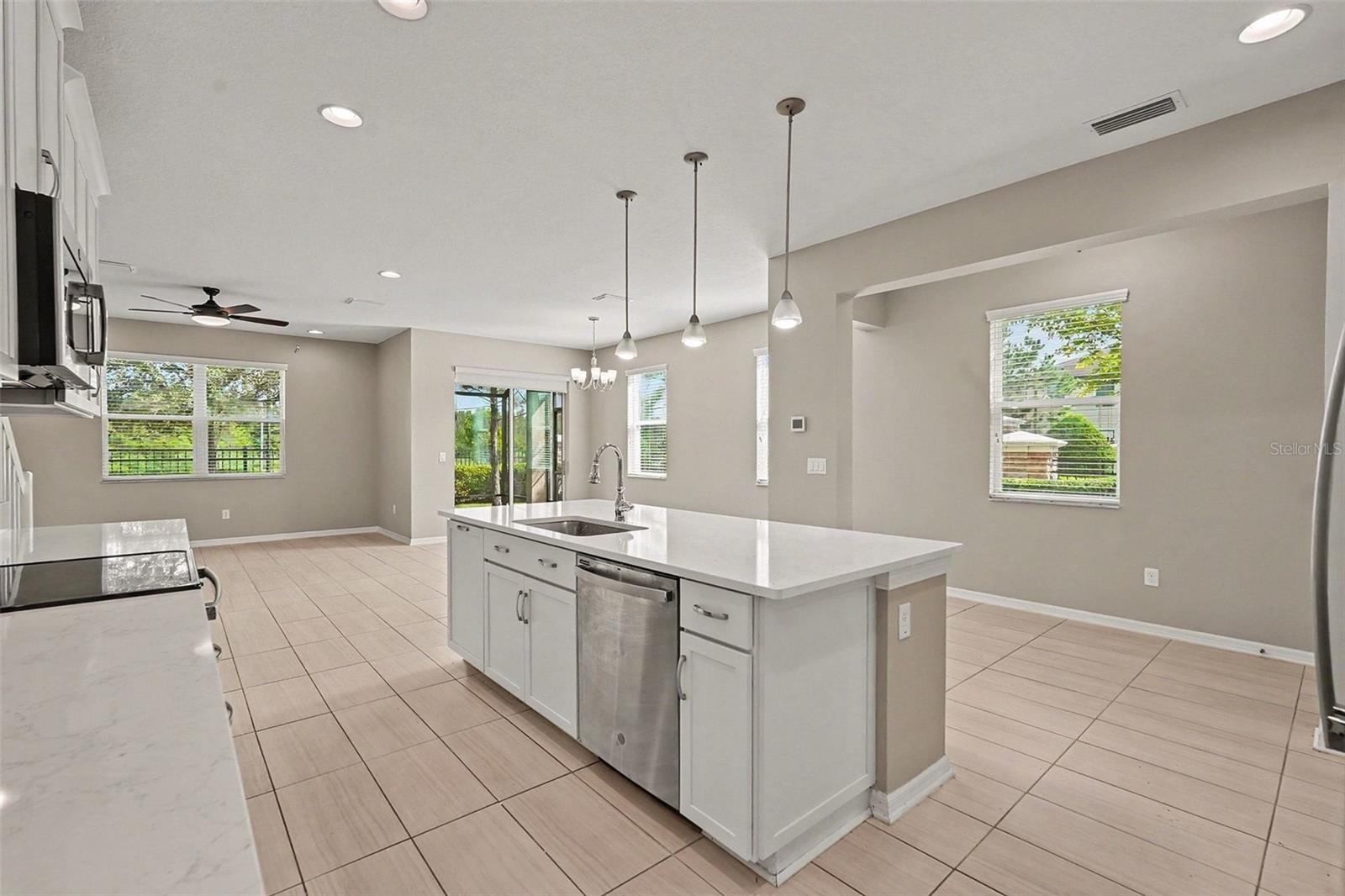 29967 SOUTHWELL LANE, Wesley Chapel, FL 33543