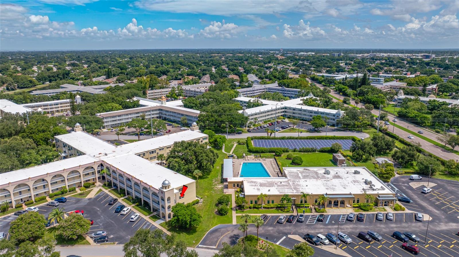 2258 WORLD PARKWAY BOULEVARD W, #40, Clearwater, FL 33763