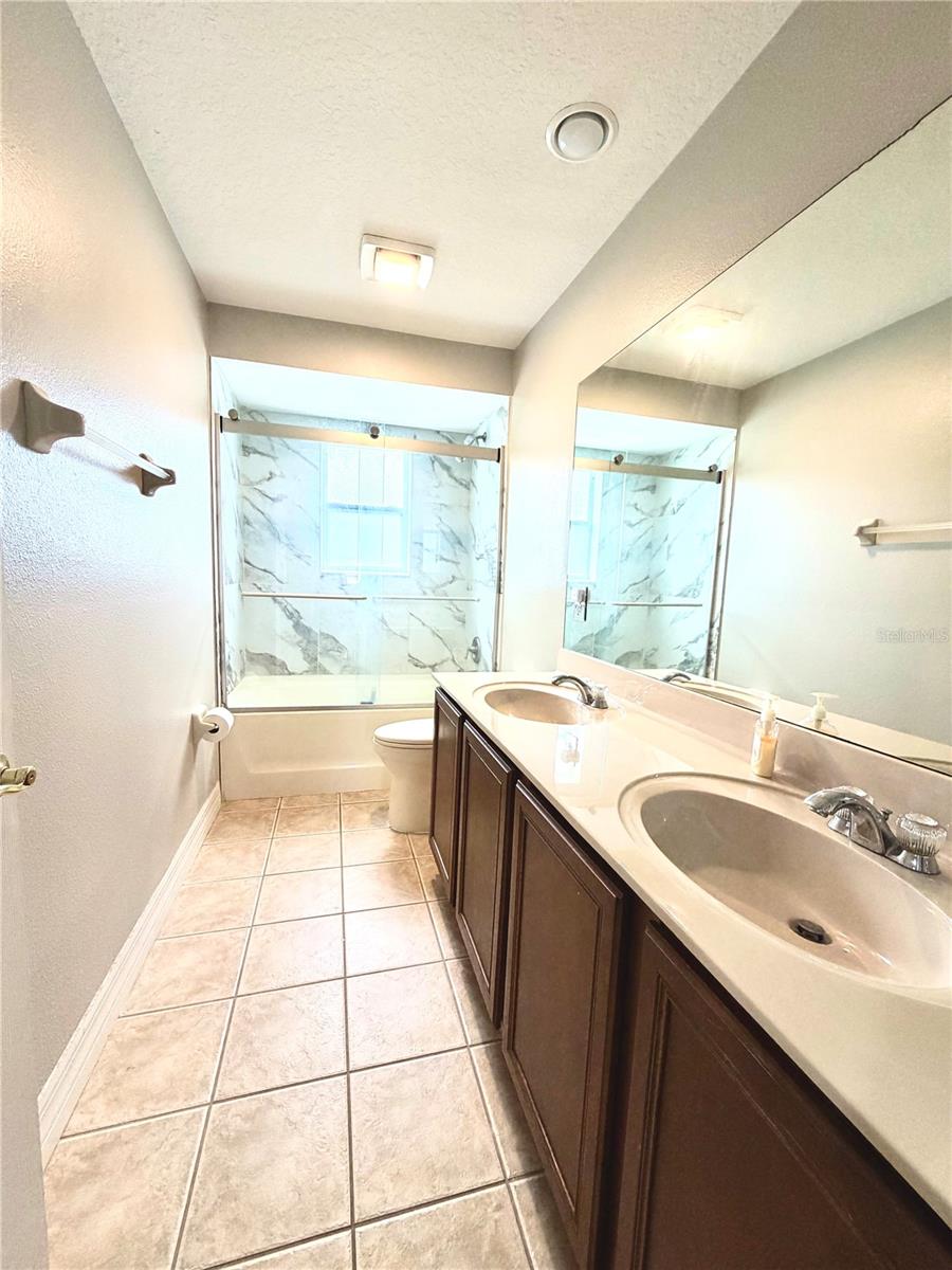 1405 MISTY GLEN LANE, Clermont, FL 34711