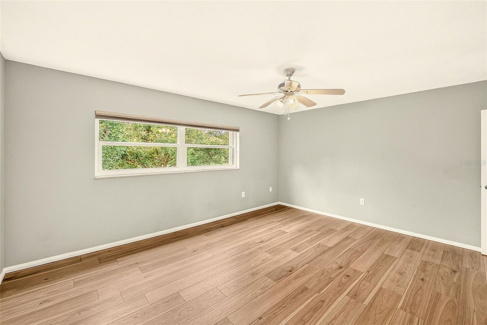 25 COUNTRY CLUB DRIVE, Largo, FL 33771