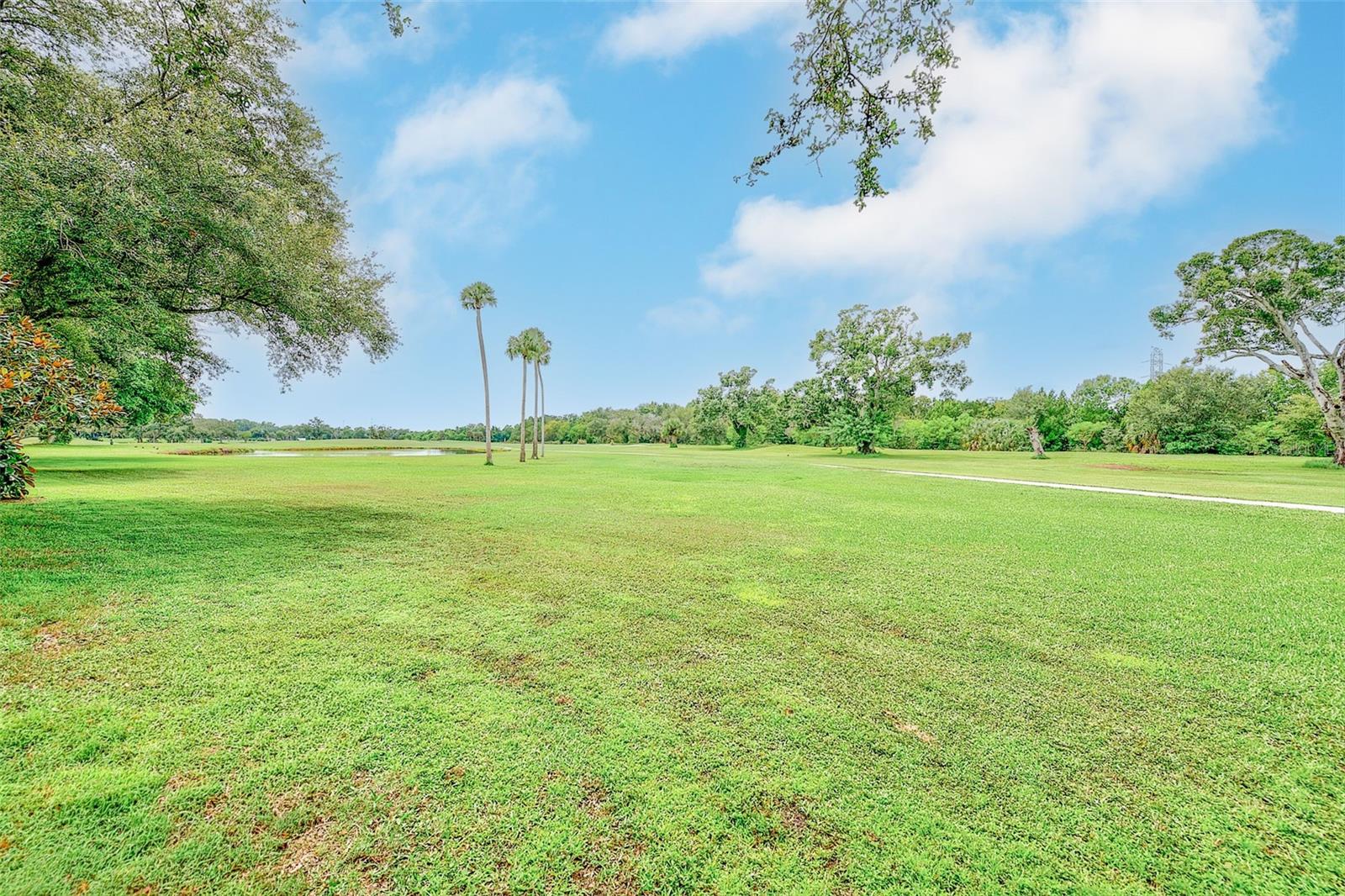 25 COUNTRY CLUB DRIVE, Largo, FL 33771