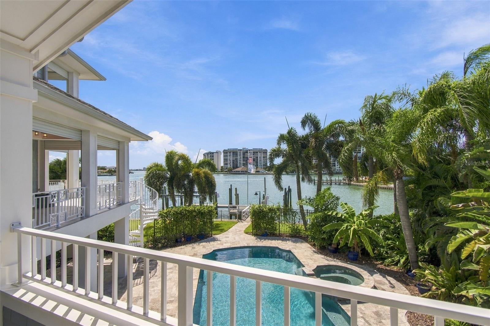 14 MARINA TERRACE, Treasure Island, FL 33706