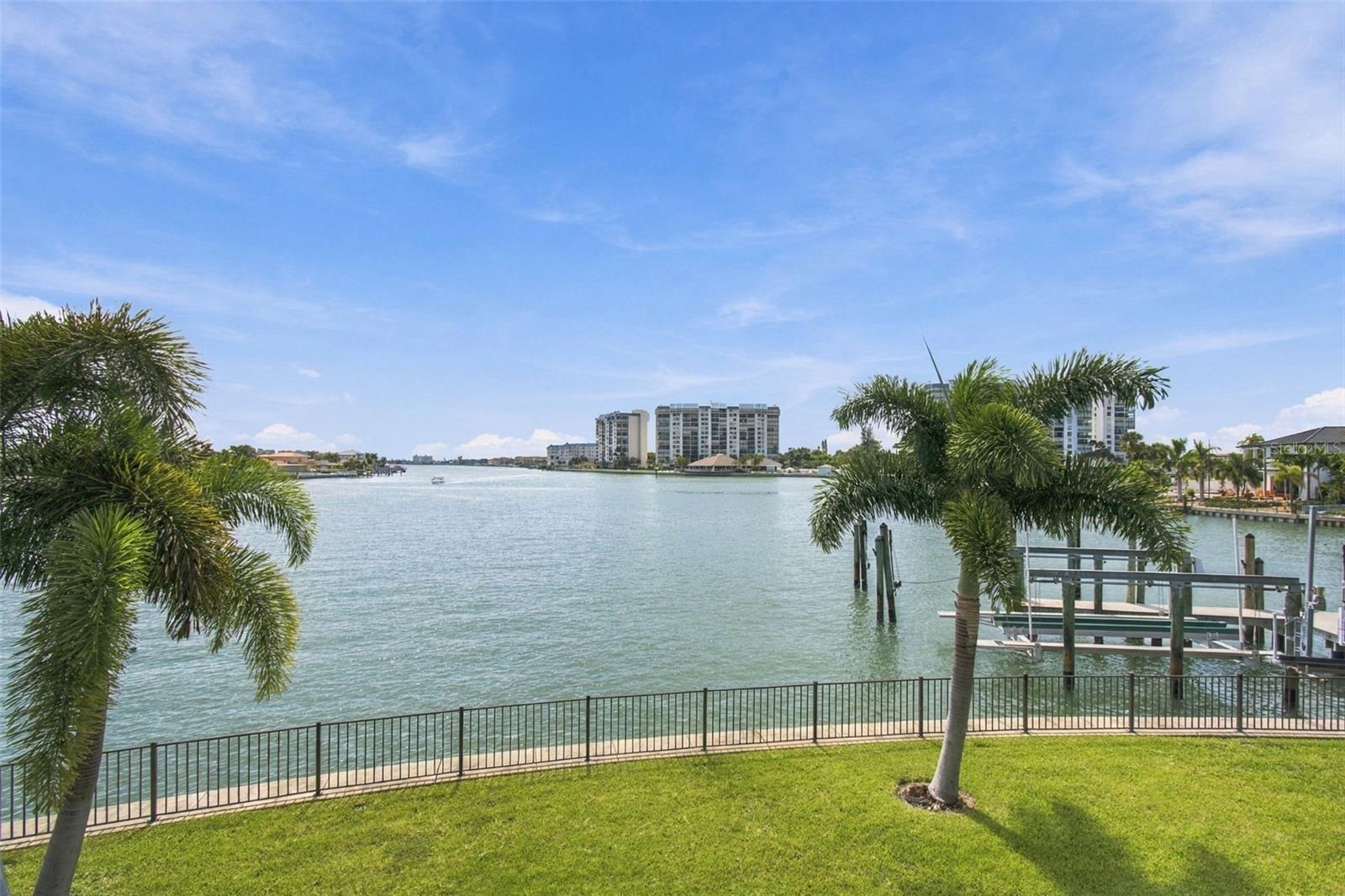 14 MARINA TERRACE, Treasure Island, FL 33706