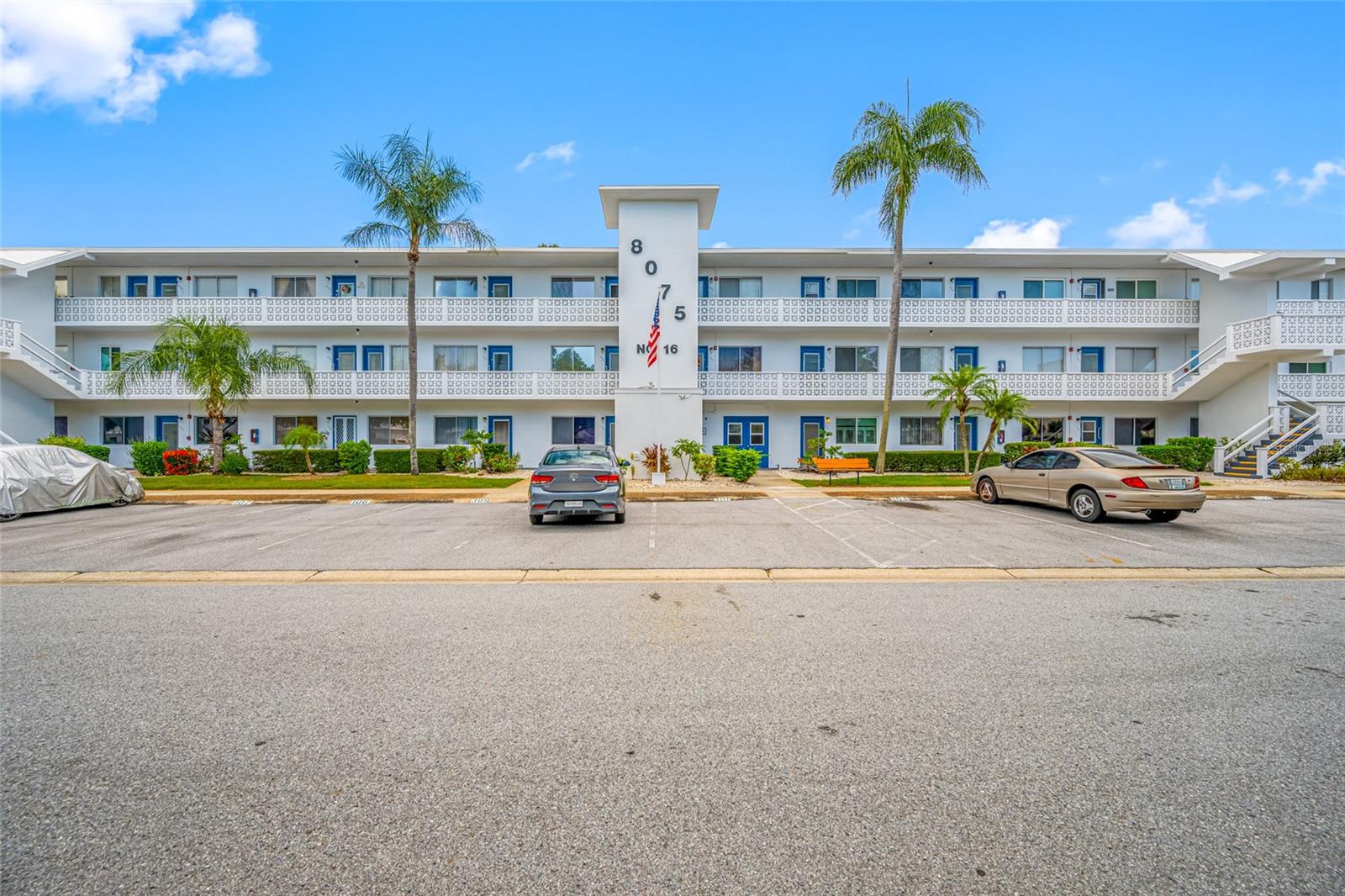 8075 112 STREET, #104, Seminole, FL 33772
