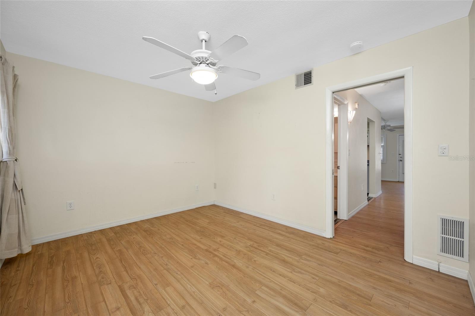 8075 112 STREET, #104, Seminole, FL 33772