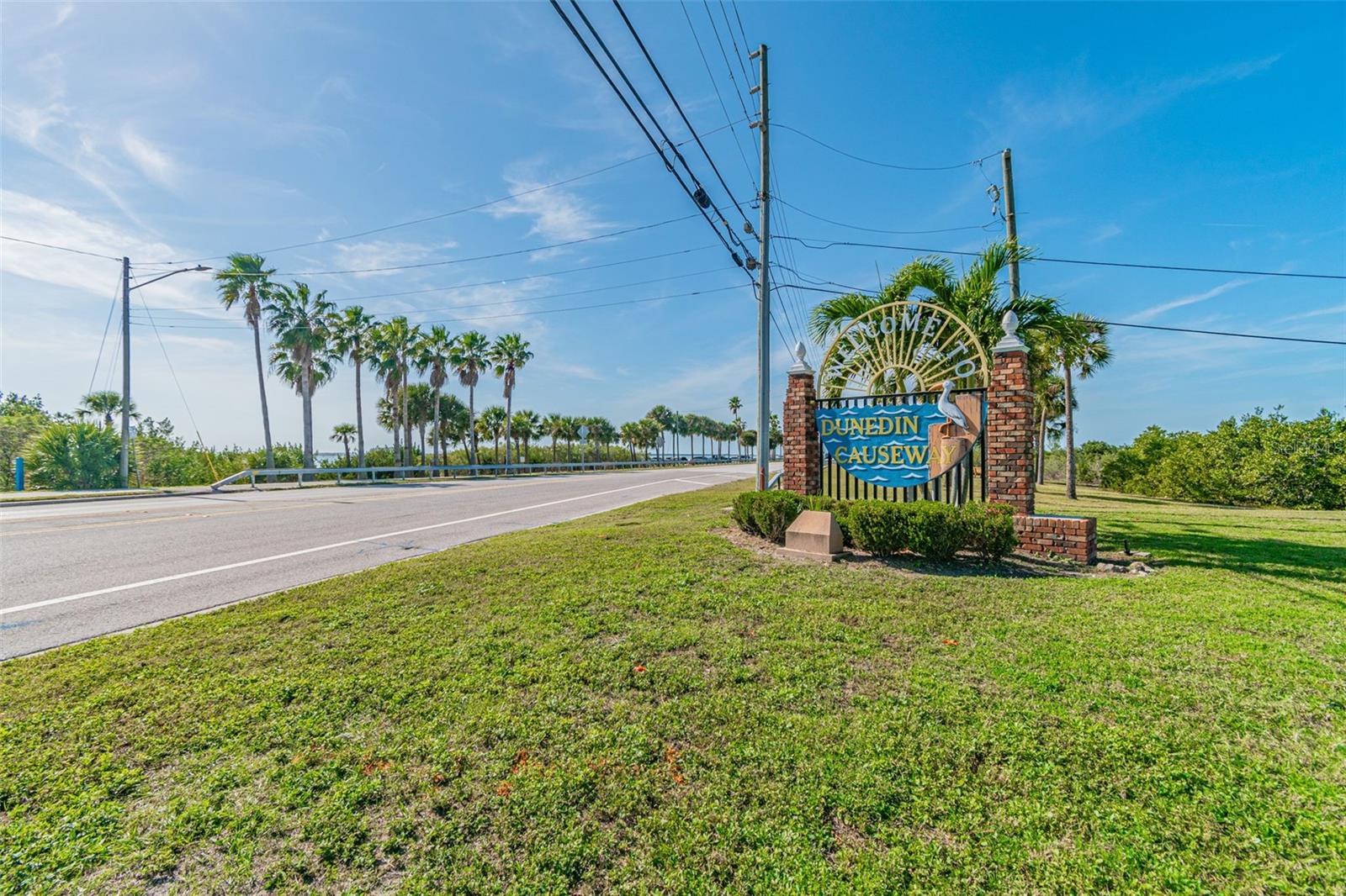 1612 SAN CHARLES DRIVE, Dunedin, FL 34698