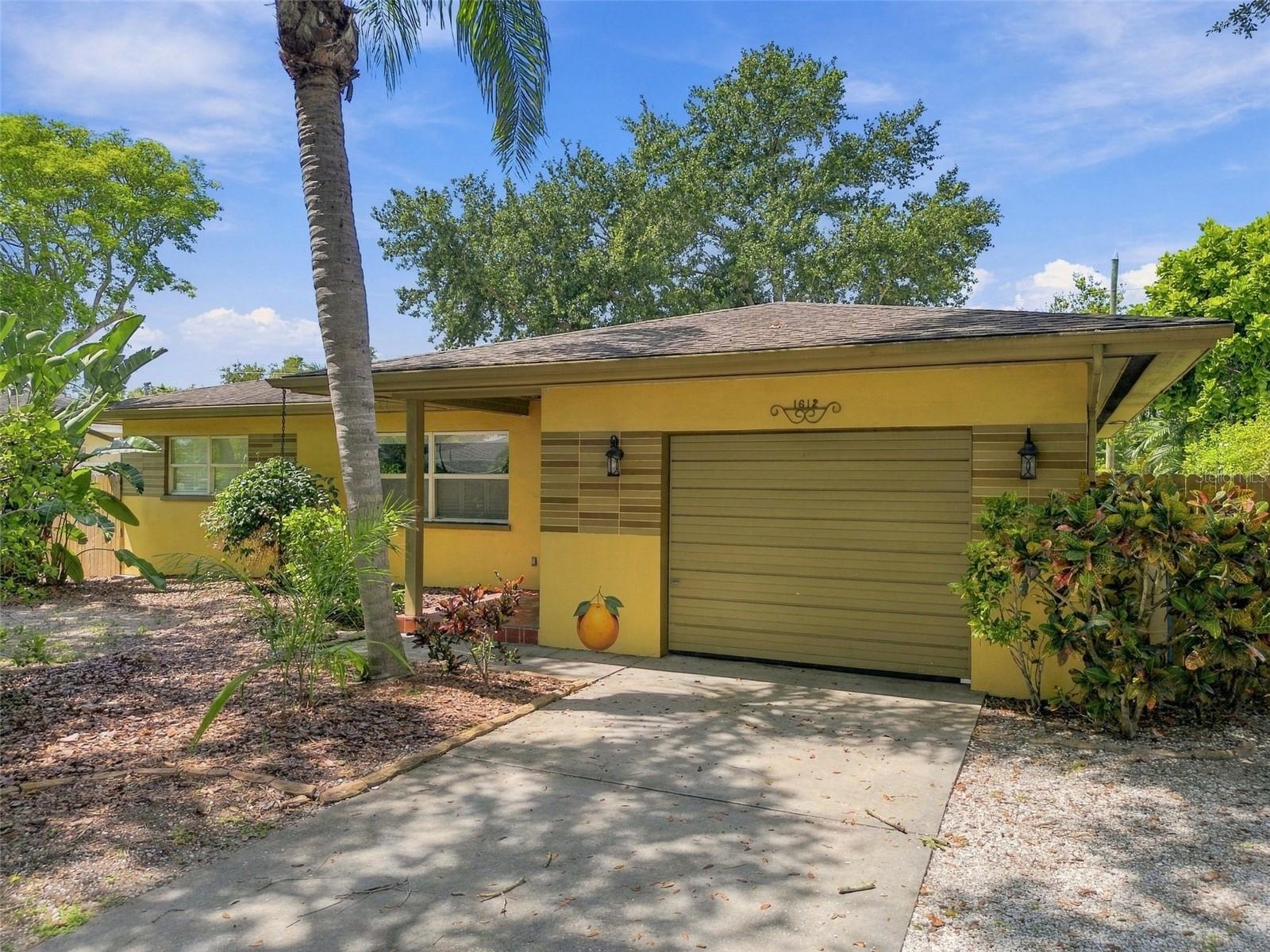 1612 SAN CHARLES DRIVE, Dunedin, FL 34698