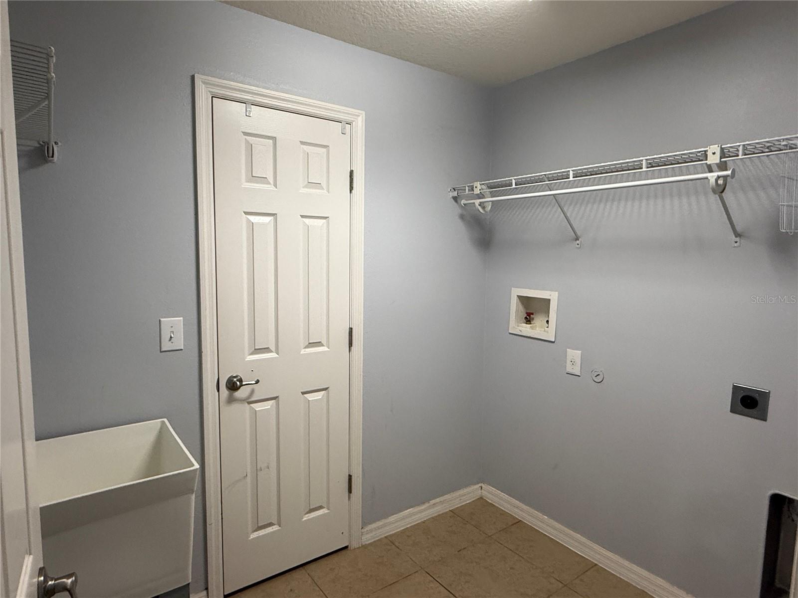 2325 SWORDFISH AVENUE, Holiday, FL 34691